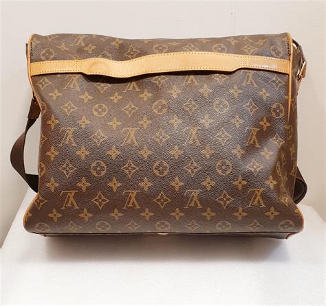 louis vuitton abbesses messenger bag|louis vuitton messenger bag women.